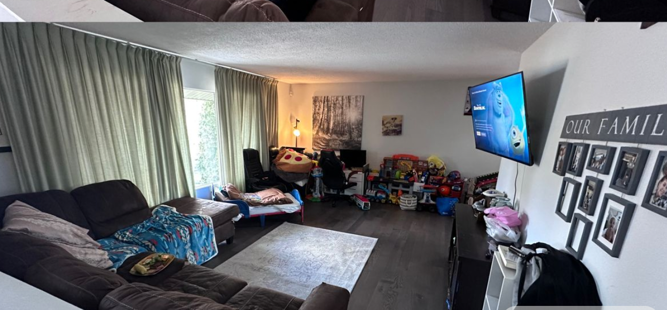 Same living room tidied by LH Cleaning